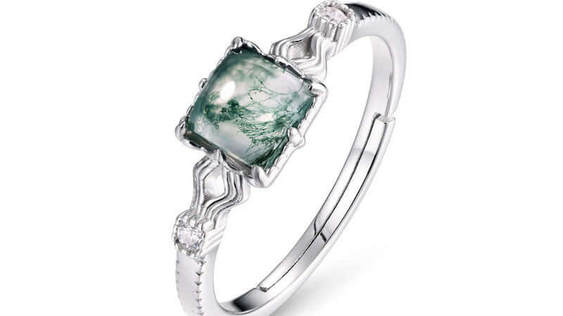 Unveiling the Mystery: What Happened to Kaitlan Collins' Mother and the Timeless Elegance of Moss Agate Rings